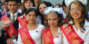 Чыгарылыш сыйныф укучылары өчен бөтенроссия соңгы кыңгырау 25 майда онлайн узачак