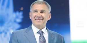 Рөстәм Миңнеханов республика халкын Россия көне белән котлады