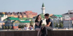 Казанда Кабан күле яр буенда татарча сөйләм клубында очрашулар башланды