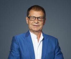 Ризван Хәкимов: "Иң авыр чакларымда да иҗат итүдән туктамадым"