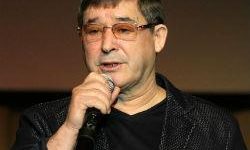 Салават Фәтхетдинов «җаным» дип кемгә дәшә?
