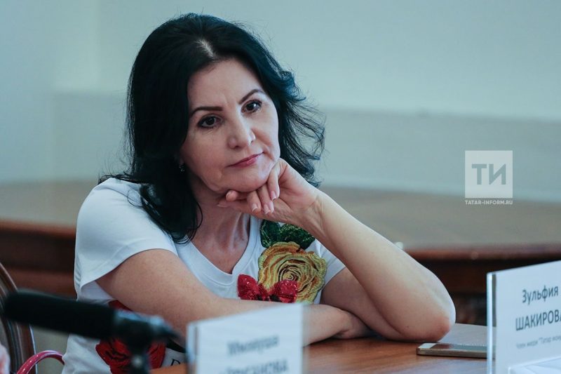 Зөлфия Шакирова “Татар моңы” конкурсында җыр аркылы милләтне торгызу башкарыла дип саный