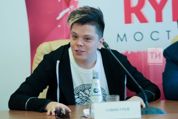 «Дуслык күпере» фестивале Элвин Грейның хыялын тормышка ашырган