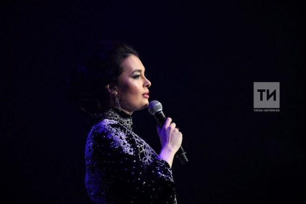 Эльмира Кәлимуллина: “Шәхси тормышым турында сөйләп йөрүне кирәк дип тапмыйм”