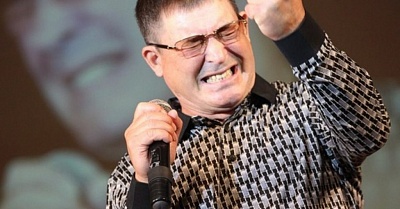Салават: "Эстраданы "испоганили как могли"