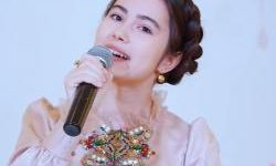 Сәйдә Мөхәммәтҗанованың яңа ВИДЕОсы ютубта бер атна эчендә 80 мең карау җыйды.